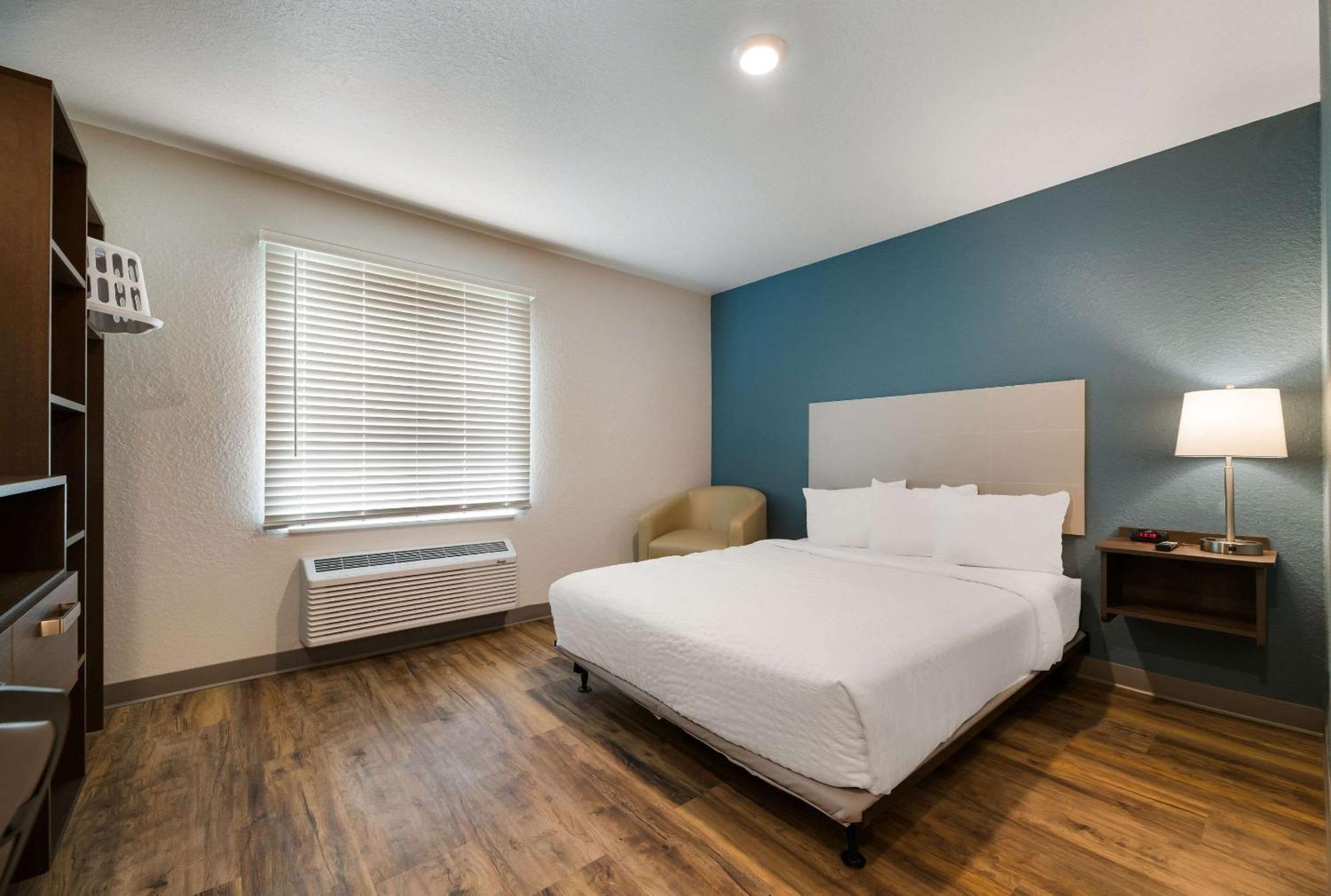 Woodspring Suites Cocoa Beach - Рокледж Экстерьер фото